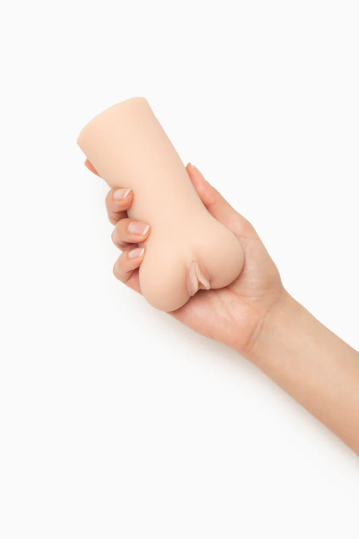 IVORY BOUNDLESS | Vulva Masturbador